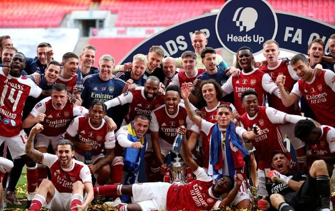 官方：原FLY上单Bwipo加盟French Flair，担任打野位置（官宣：前FLY上单Bwipo加盟French Flair，改任打野）