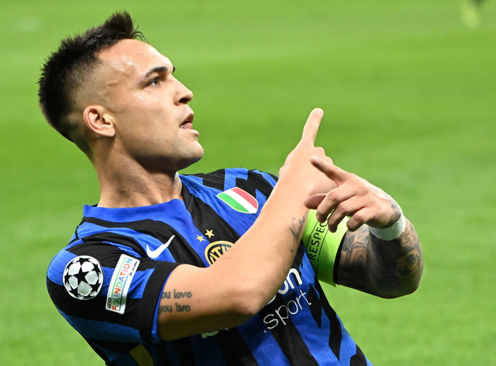 欧冠半场：卡尔进球被吹，凯恩中柱，拜仁暂0-0葡萄牙体育（欧冠半场战报：卡尔进球被判无效，凯恩中柱，拜仁暂与葡萄牙体育0-0）