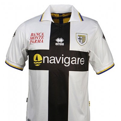 曼晚：芬兰富豪愿意5年5亿美金赞助曼联，助其成为全欧第一（曼晚：芬兰富豪拟五年投入5亿美元赞助曼联，助其冲击欧洲第一）