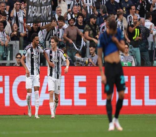 广州防守铁血令人叫好（广州铁血防守赢得喝彩）