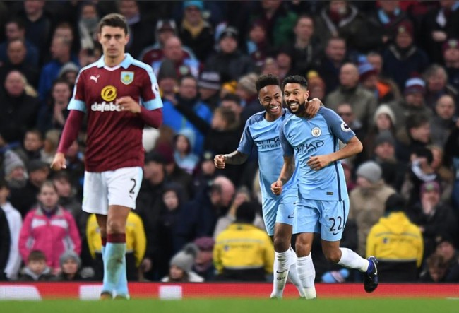 解放者杯决赛前瞻：帕尔梅拉斯进攻最强，弗拉门戈防守最稳固（解放者杯决战前瞻：帕尔梅拉斯攻击线最犀利，弗拉门戈防线最牢靠）