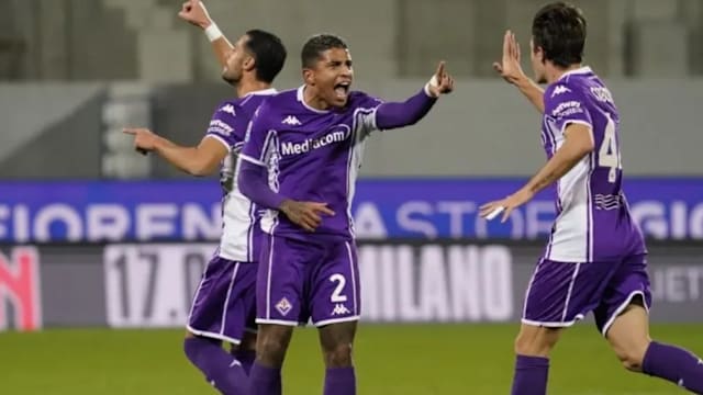 德转列中锋身价榜：哈兰德1.8亿欧居首，姆巴佩第二（德转中锋身价排行：哈兰德1.8亿欧领跑，姆巴佩位列第二）